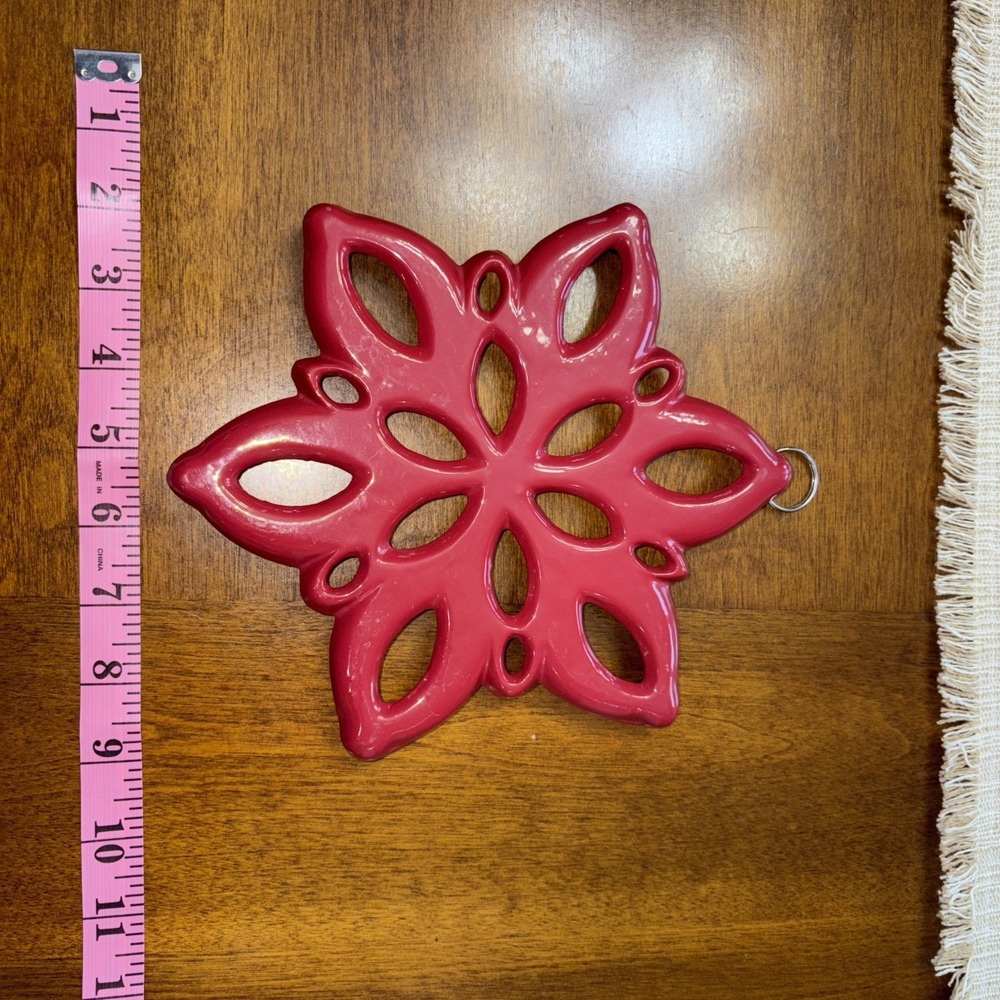 Vintage‎ Cast Iron Snowflake Trivet Red Enamel Glazed Hangable Kitchen Decor